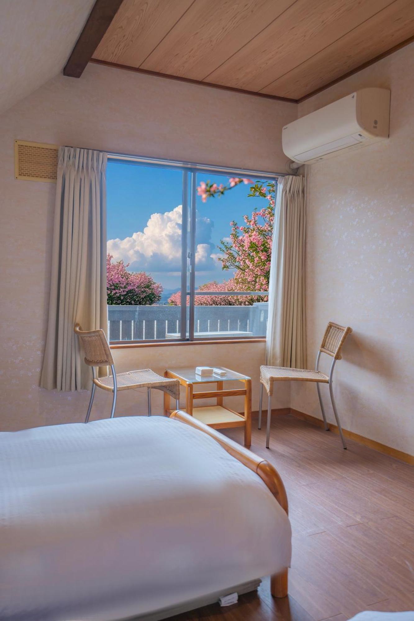 Yorokobu箱根森林中的独栋别墅，富士山，适合开party Villa *